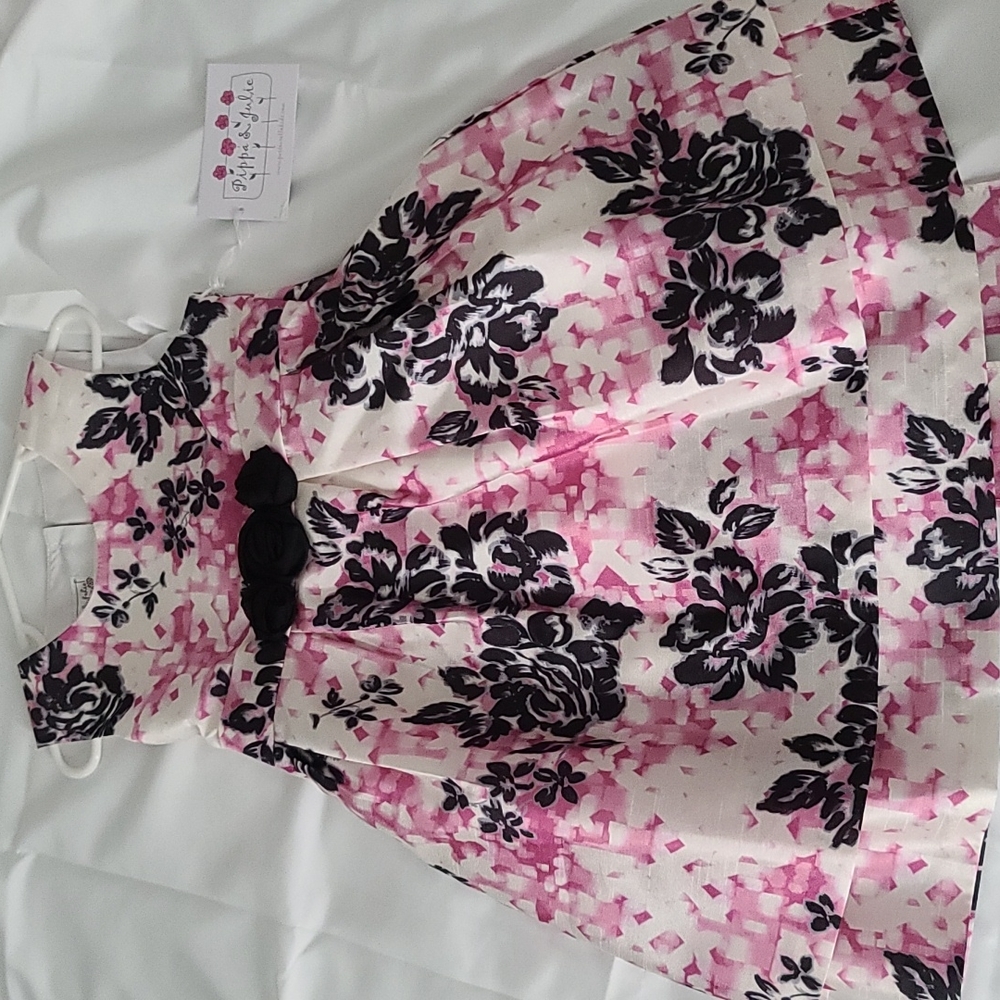 NWT Pippa and Julie Girls Dress Size 6